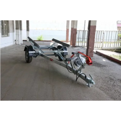 ПРОКАТ Автомобильный прицеп (лафет) для лодок и гидроциклов